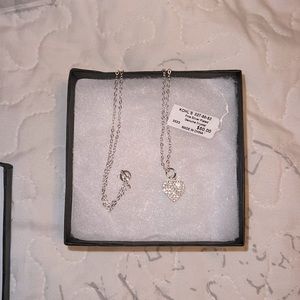 **SOLD**Heart necklace